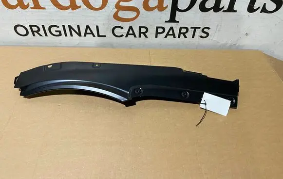 Porsche Macan (95B) Fender 95B821103CYGRV 95B821103C