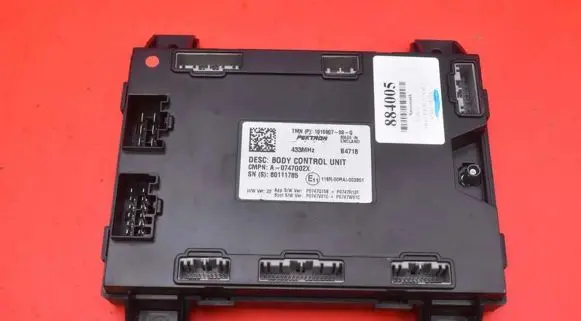 Tesla Model S Engine control unit/module ECU 1010907-00-G