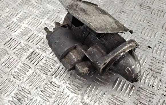 Audi A6 S6 C5 4B Starter motor