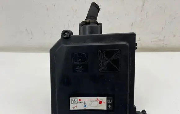 Peugeot 3008 III Fuse box set 