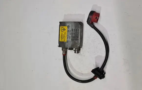 Audi A6 S6 C5 4B Headlight ballast module Xenon 4B0941471 5DV00776015