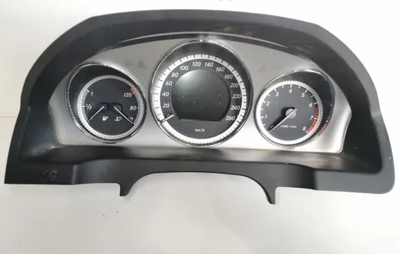 Mercedes-Benz C W204 Speedometer (instrument cluster) A2049000905 A2C53334575
