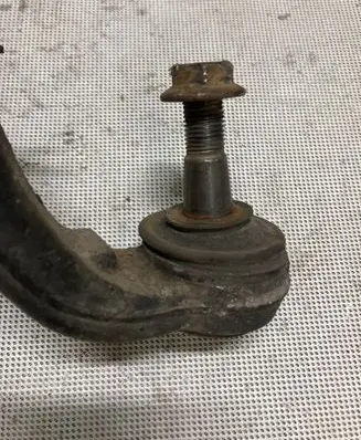 Renault Latitude (L70) Rear upper control arm/wishbone