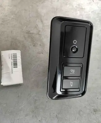 Jaguar F-Pace Tailgate opening switch T4A8447