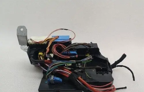 Mercedes-Benz C W204 Fuse box set A2049005003