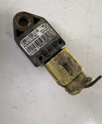 Jeep Cherokee III KJ Airbag deployment crash/impact sensor P05084000AA 39754C