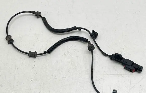 Jeep Grand Cherokee WL ABS brake wheel speed sensor 68347147AE 2230962