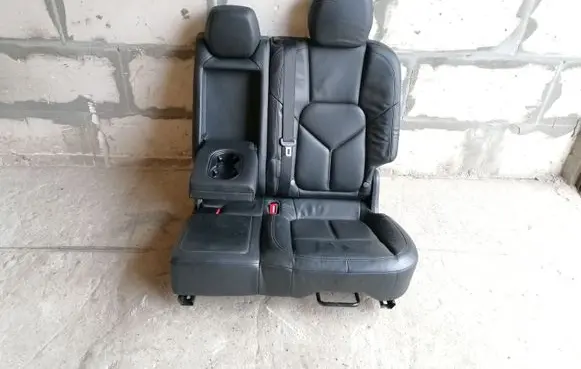 Rear seat