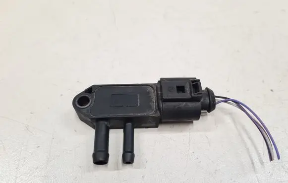 Volkswagen PASSAT B6 Air pressure sensor 326418G
