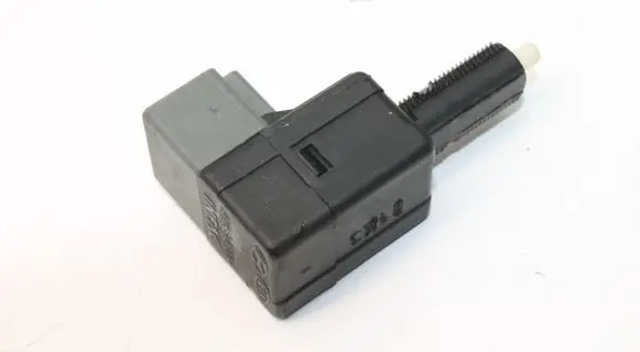 Hyundai i40 Brake pedal sensor switch