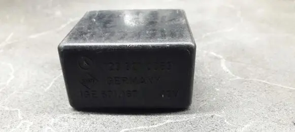 Mercedes-Benz S W116 Fuel pump relay 1238210063