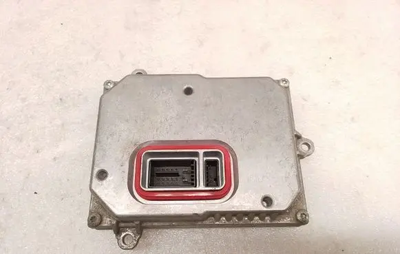 Headlight ballast module Xenon