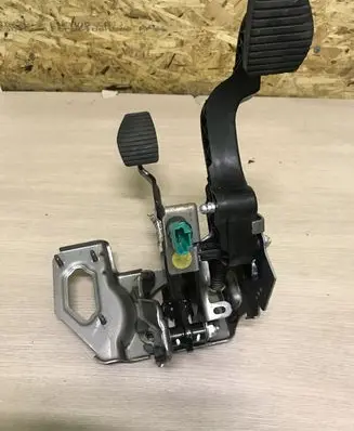 Citroen C4 Cactus Pedal assembly 9683756680