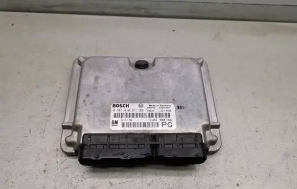 Opel Vectra B Engine control unit/module 0281010271 24417196