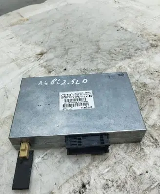 Audi A4 S4 B6 8E 8H Bluetooth control unit module 8P0862335D 1UG900051CC2
