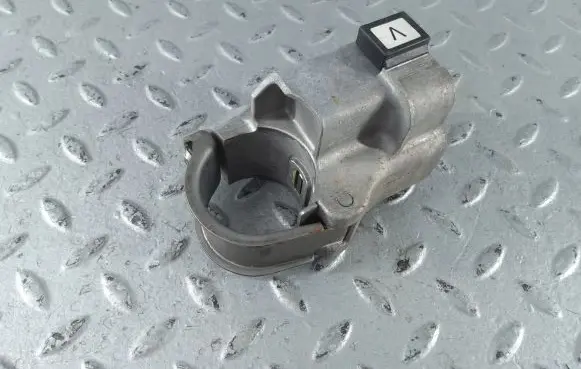 Subaru Levorg Steering wheel lock 45020053