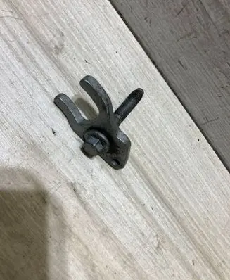 Ford Transit Custom Fuel Injector clamp holder 