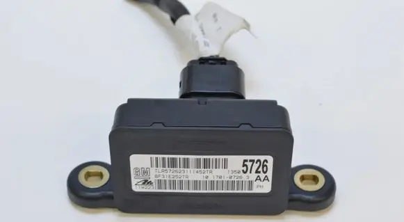 Audi A4 S4 B8 8K Acceleration sensor 13505726