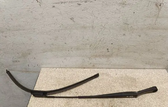 Seat Alhambra (Mk2) Front wiper blade arm 7N1955409