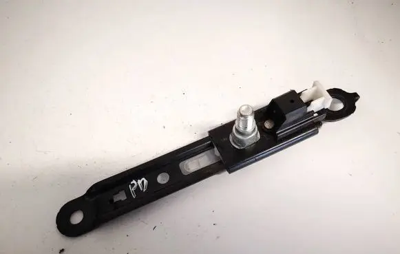 Lexus IS 220D-250-350 Seat belt adjustment rail 
