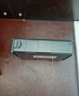 Mercedes-Benz C W203 CD/DVD changer A2038703389 MC3520 020963