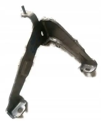 Mercedes-Benz C W205 Engine mounting bracket A2740960540