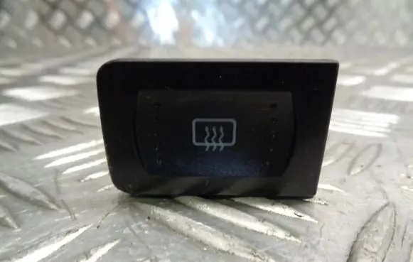 Volkswagen Golf IV Mirror heating switch 