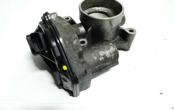 Volvo V70 Throttle valve 4M5GED