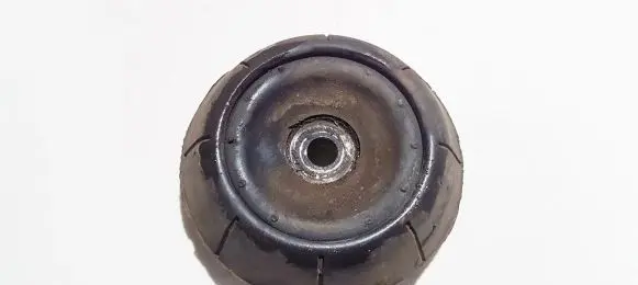 Coil spring mount