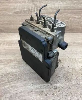 Opel Vectra B ABS Pump 13039901 13040101
