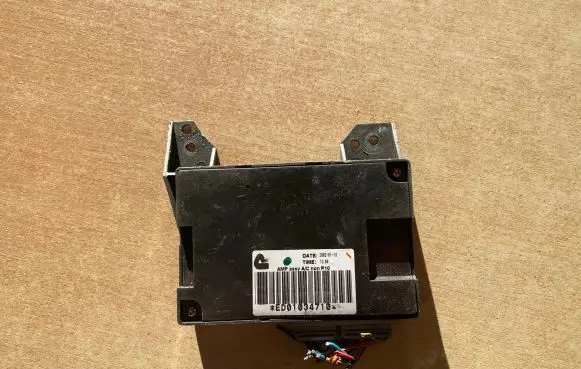 Nissan Primera Air conditioner control unit module ED01034710