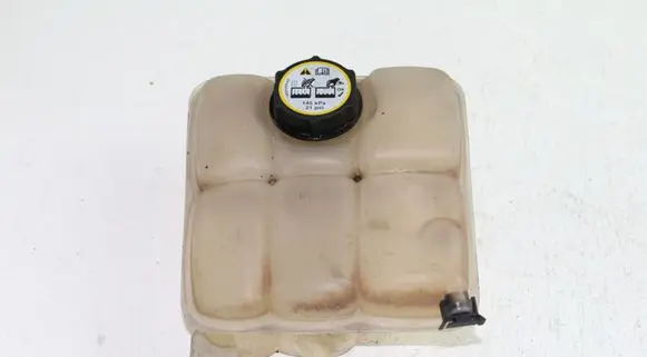 Ford C-MAX II Coolant expansion tank/reservoir 8V618K218
