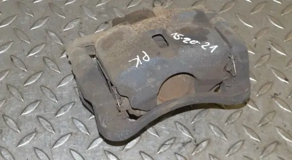 Nissan Qashqai Front brake caliper
