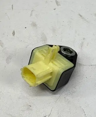 Toyota Prius (XW50) Airbag deployment crash/impact sensor 8983147050 5377UC5W