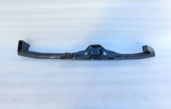Audi A8 S8 D2 4D Engine mounting bracket 4D0199521F