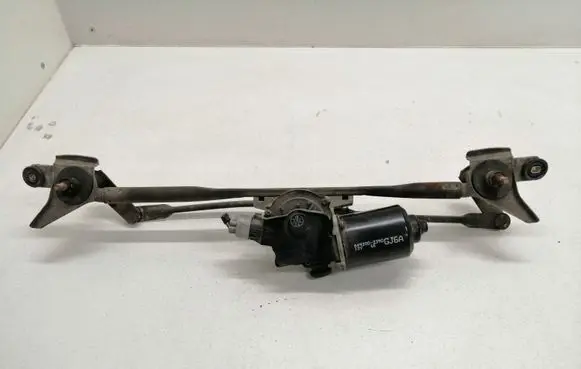 Mazda 6 Front wiper linkage and motor 8492002390