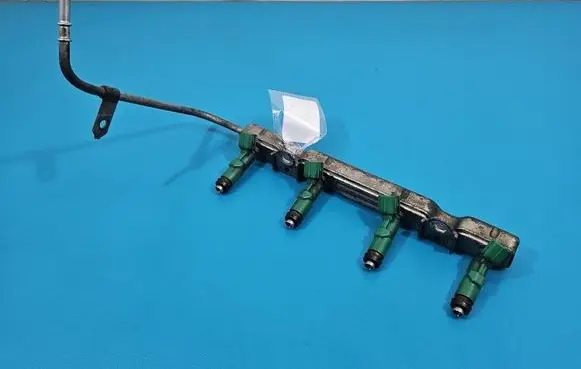 Toyota Prius (XW20) Fuel injector 23250-21020 IMPRK1530237