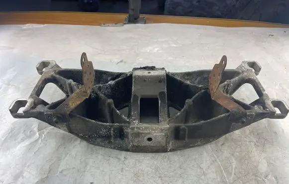 Jaguar XJ X351 Gearbox mounting bracket 5W935060AB
