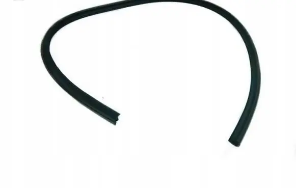 KIA Picanto Front door glass trim molding 8211007000