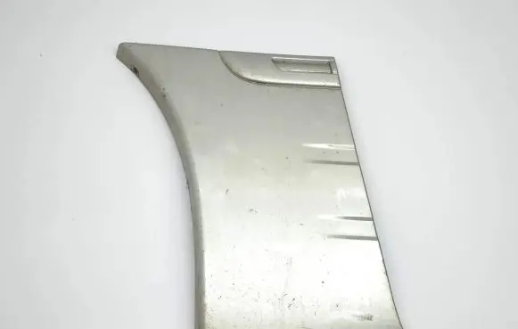 Chrysler Voyager Fender trim (molding) 92437377