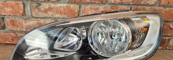 Volvo V60 Headlight/headlamp 31420115