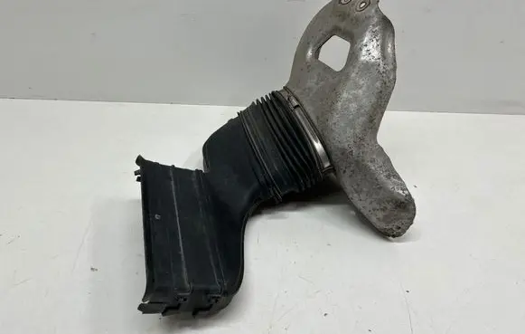 Volkswagen Golf Plus Heat shield in engine bay 03c253035d 03c253817d
