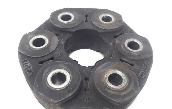 BMW 1 E81 E87 Rear prop shaft donut coupling/joint 1225624