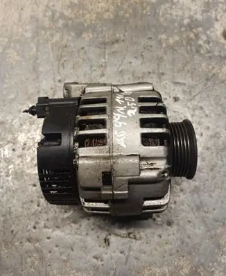 Audi A6 S6 C5 4B Generator/alternator