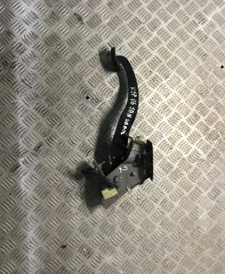 KIA Sportage Clutch pedal 