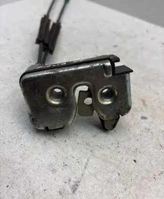 Tailgate/trunk/boot lock/catch/latch