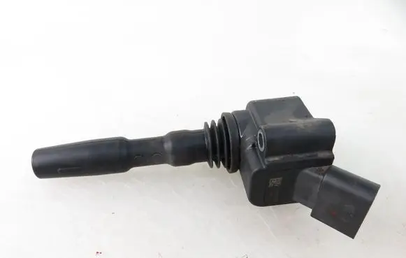Volkswagen PASSAT CC High voltage ignition coil 04E905110E