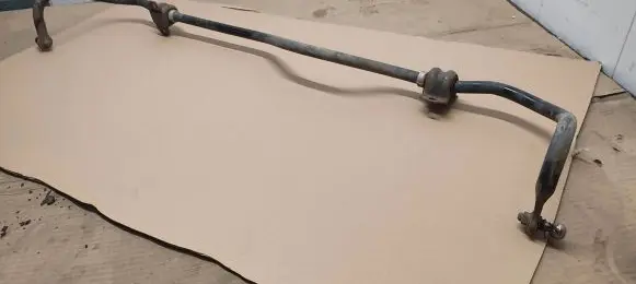 Front anti-roll bar/sway bar