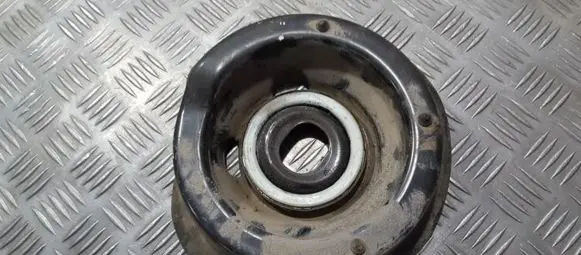 Mercedes-Benz CLK A209 C209 Coil spring mount a2033211081
