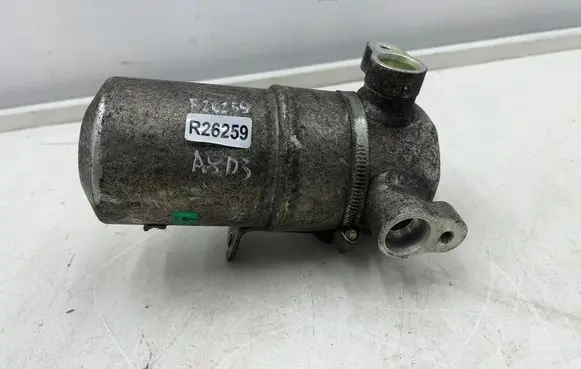 Audi A8 S8 D3 4E Air conditioning (A/C) air dryer 4E0820189N